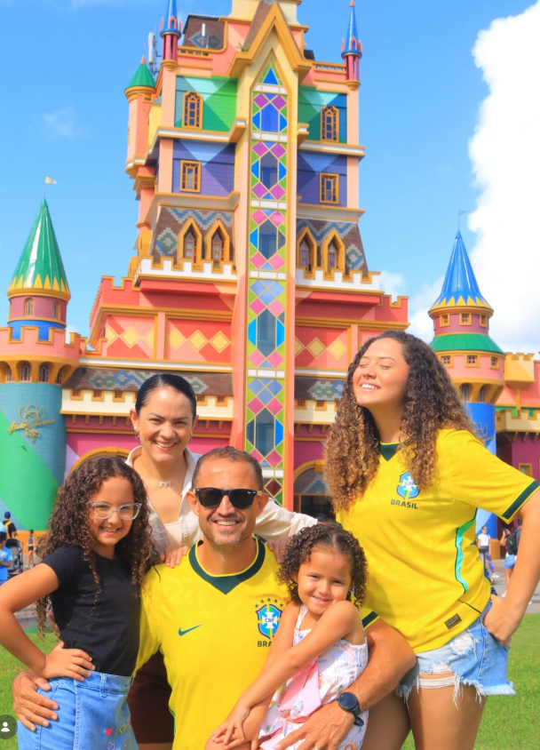 Pr. Itamar Ferreira com sua família